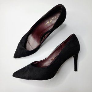 Zara Size 7.5 Faux Suede Heels